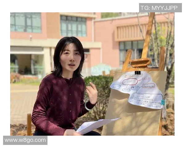 对话王静:回顾英雄联盟职业生涯与未来展望的深度交流 对话王静:回顾英雄联盟职业生涯与未来展望的深度交流