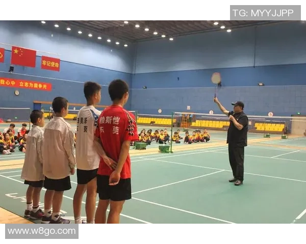 广州羽毛球队控制策略解析与发展前景探讨