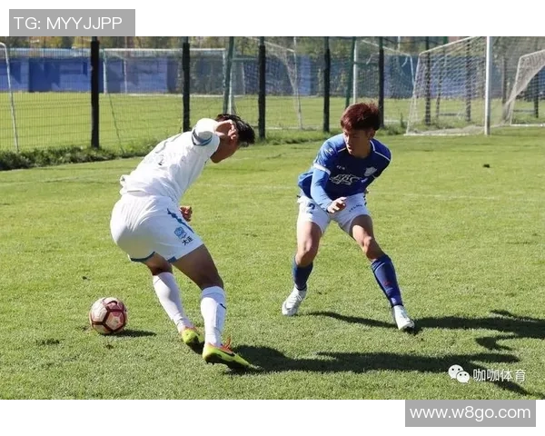 捷克与哥伦比亚足球对决精彩纷呈谁能在友谊赛中胜出